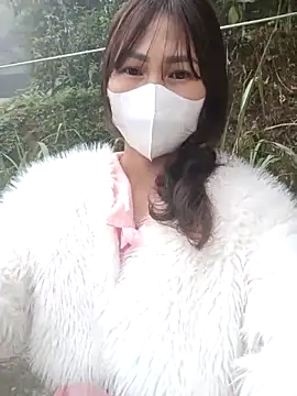 Snapshot of chau1 chatting on 04/02/26, 03:48 chau1 online show from 04/02/26, 03:48