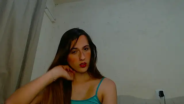 Snapshot of FemmeAngel chatting on 11/08/25, 09:57 FemmeAngel online show from 11/08/25, 09:57