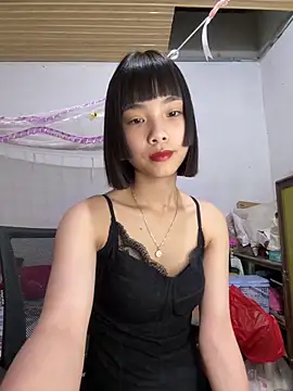 Snapshot of andymi1 chatting on 06/20/26, 02:47 andymi1 online show from 06/20/26, 02:47