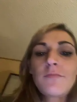 nicole9666 online show from 11/19/25, 03:17