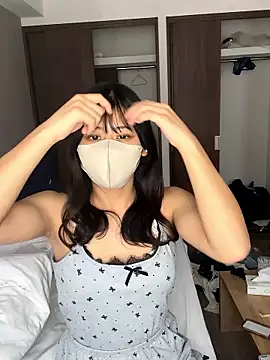 0p-saki-p0 online show from 12/18/25, 02:06