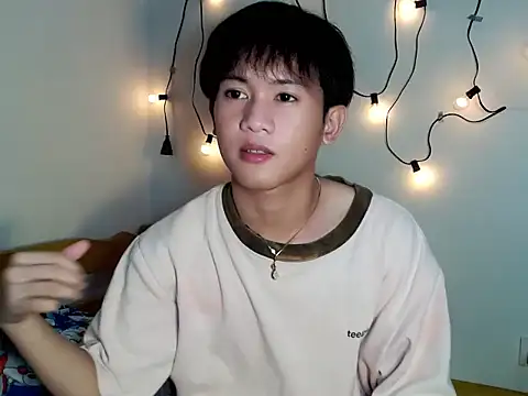 Snapshot of Asianjas chatting on 10/14/25, 01:45 Asianjas online show from 10/14/25, 01:45