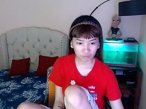 ShantalFoxxy  online show from 02/15/26, 12:14