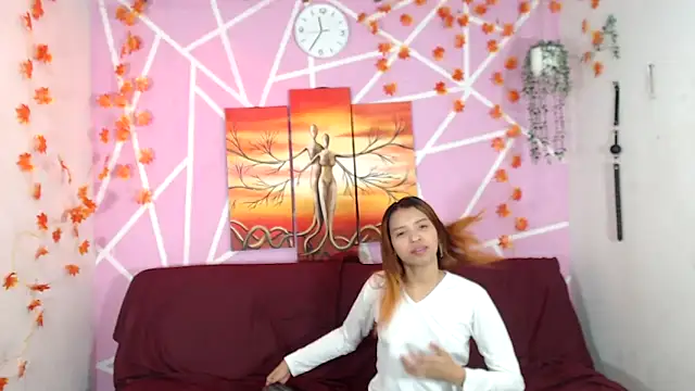 lau and boys18 online show from 10/02/25, 01:51