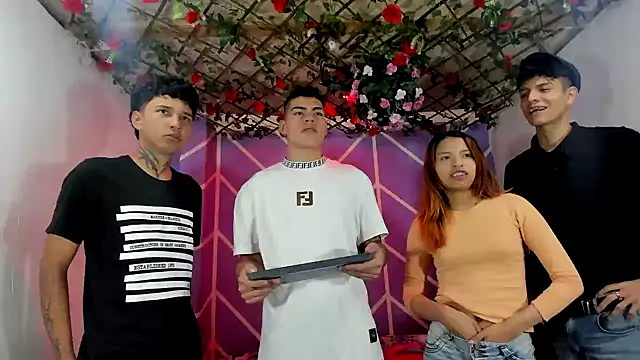 lau and boys18 online show from 10/12/25, 01:43