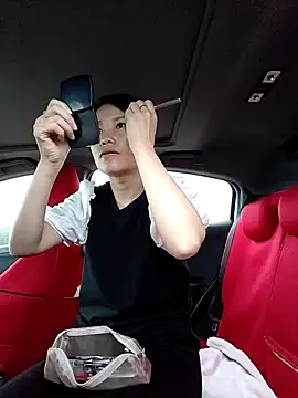 Haili-1 online show from 10/12/25, 11:04