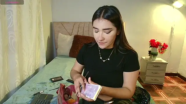 sweet artemiis online show from 05/15/26, 12:06