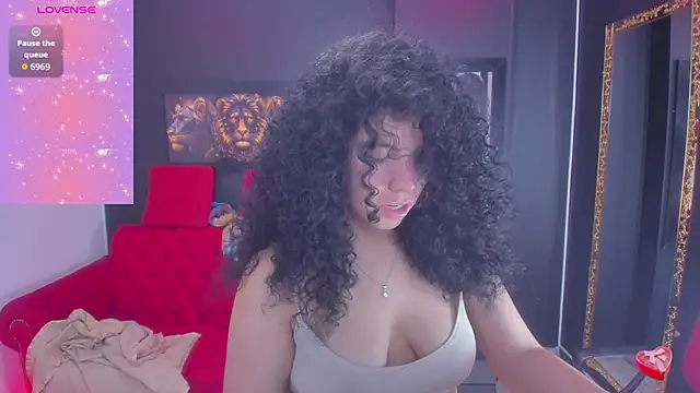 Snapshot of angelita_martins chatting on 10/01/25, 08:15 angelita martins online show from 10/01/25, 08:15