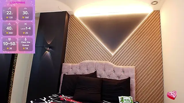 Snapshot of angelita_martins chatting on 11/22/25, 08:41 angelita martins online show from 11/22/25, 08:41