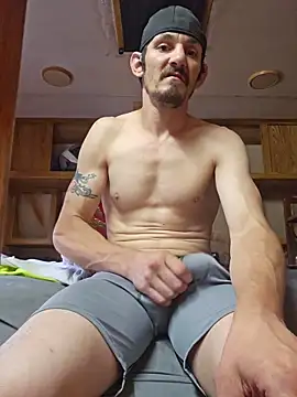 mike42088 online show from 04/13/26, 02:00