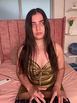 Snapshot of salomecute21 chatting on 02/07/26, 11:36 salomecute21 online show from 02/07/26, 11:36