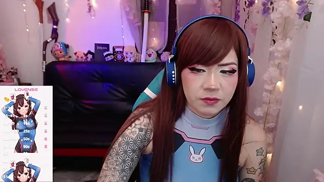 jadedelux  online show from 06/30/26, 06:31