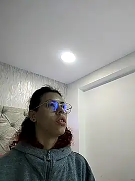 Pamelamiler   online show from 04/02/26, 11:41