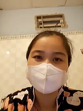 Snapshot of Daisy-lusia96 chatting on 09/10/25, 02:28 Daisy-lusia96 online show from 09/10/25, 02:28