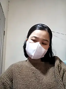 Snapshot of Daisy-lusia96 chatting on 11/12/25, 01:11 Daisy-lusia96 online show from 11/12/25, 01:11