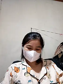 Snapshot of Daisy-lusia96 chatting on 11/21/25, 05:28 Daisy-lusia96 online show from 11/21/25, 05:28