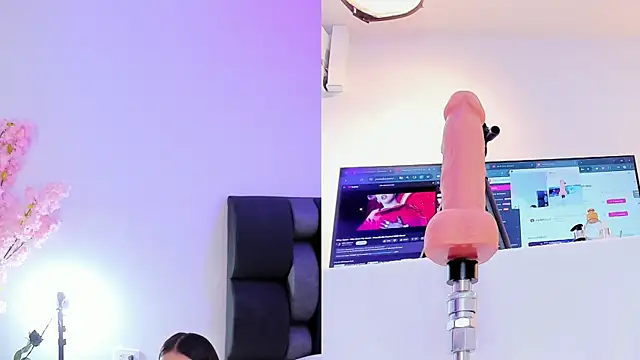 maily zanss online show from 02/04/26, 07:42