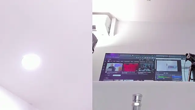 maily zanss online show from 03/19/26, 07:51