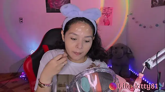 lila kitty81 online show from 09/23/25, 08:56