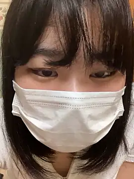 Snapshot of -SAKI-xx chatting on 10/08/25, 01:31 -SAKI-xx online show from 10/08/25, 01:31