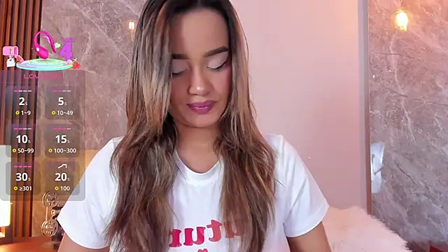 Emma hunter  online show from 10/06/25, 03:48