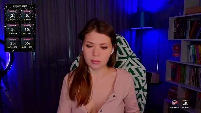 Snapshot of MyLittleGali chatting on 12/10/24, 09:23 MyLittleGali online show from 12/10/24, 09:23