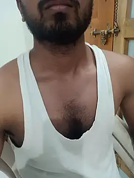 Snapshot of Marathi_bull chatting on 06/10/26, 05:23 Marathi bull online show from 06/10/26, 05:23