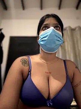 Snapshot of Saza_lklx chatting on 09/21/25, 01:57 Saza lklx online show from 09/21/25, 01:57