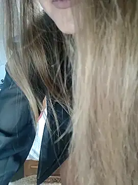 Viola3102 online show from 09/29/25, 04:12