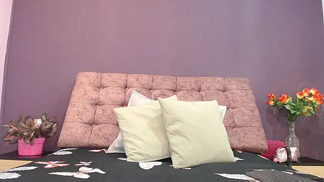 KateWelsin online show from 09/11/25, 07:47