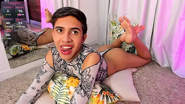 Snapshot of JoshuaSanzz chatting on 11/20/25, 04:34 JoshuaSanzz online show from 11/20/25, 04:34