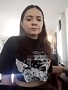 Snapshot of Cami_Konor chatting on 09/11/25, 04:07 Cami Konor online show from 09/11/25, 04:07