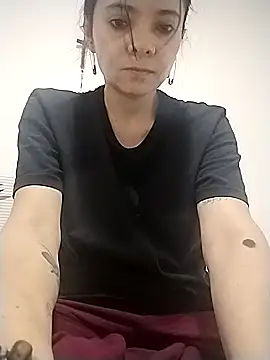 Snapshot of Cami_Konor chatting on 10/10/25, 08:30 Cami Konor online show from 10/10/25, 08:30