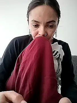 Snapshot of Cami_Konor chatting on 11/22/25, 08:19 Cami Konor online show from 11/22/25, 08:19