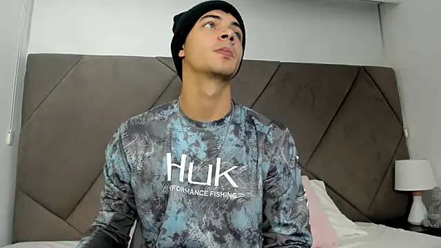 andrew colleman online show from 11/06/25, 06:03