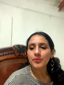 kataleya 29 online show from 09/13/25, 12:49