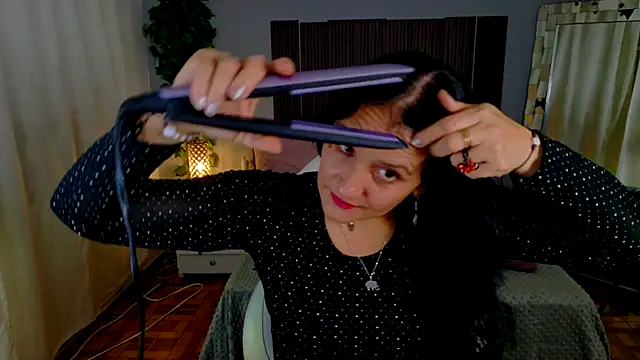 kataleya 29 online show from 11/26/25, 09:16