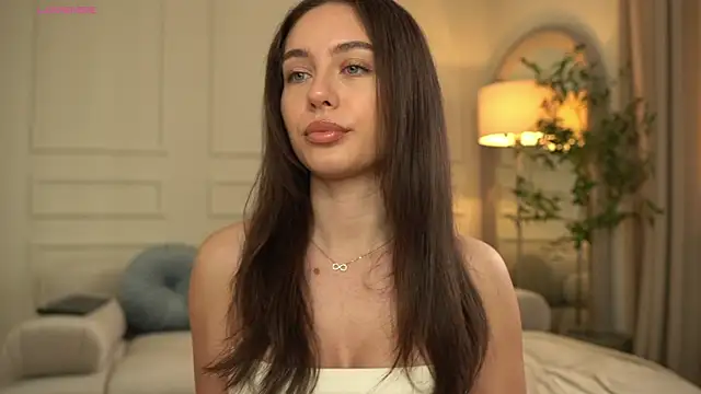 Snapshot of Ashley-Evans chatting on 03/02/26, 08:32 Ashley-Evans online show from 03/02/26, 08:32