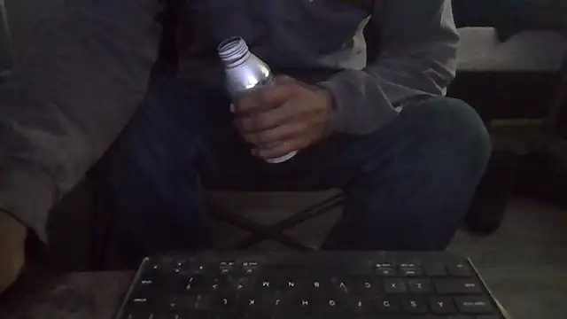 Snapshot of soupy_pleasure chatting on 09/13/25, 05:46 soupy pleasure online show from 09/13/25, 05:46