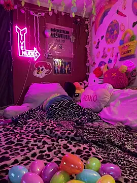 TranSexualJade95 online show from 04/03/26, 06:00