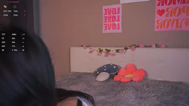 FancyEsten online show from 11/27/25, 07:32