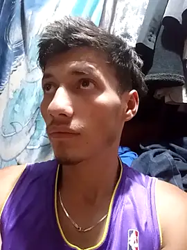 Snapshot of alexandercruz chatting on 02/12/26, 03:01 alexandercruz online show from 02/12/26, 03:01