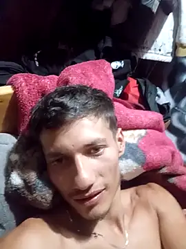 Snapshot of alexandercruz chatting on 02/14/26, 01:46 alexandercruz online show from 02/14/26, 01:46