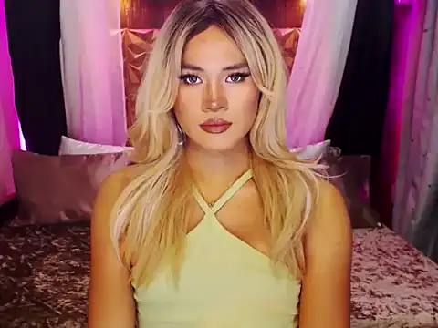 YllanaAltheaXxX online show from 10/09/25, 06:11