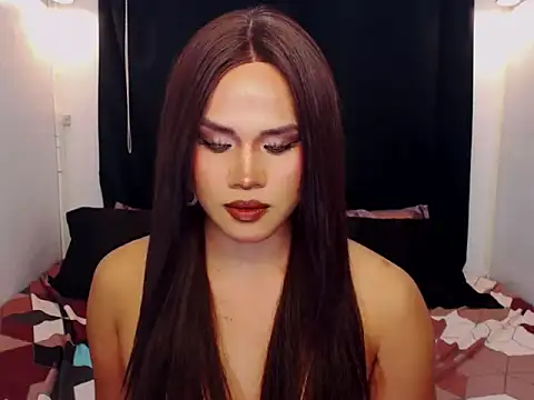 YllanaAltheaXxX online show from 01/15/26, 01:32