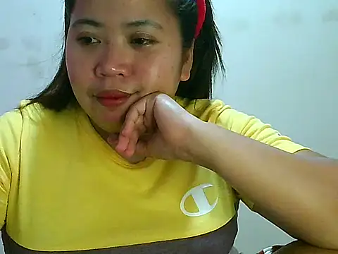 fresh rosie online show from 12/05/25, 12:30