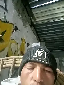 Snapshot of Narckse chatting on 09/30/25, 07:57 Narckse online show from 09/30/25, 07:57