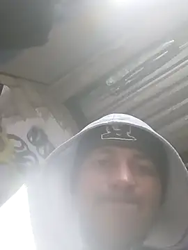 Snapshot of Narckse chatting on 10/07/25, 12:02 Narckse online show from 10/07/25, 12:02