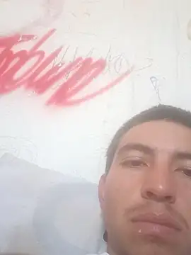 Snapshot of Narckse chatting on 11/17/25, 09:42 Narckse online show from 11/17/25, 09:42