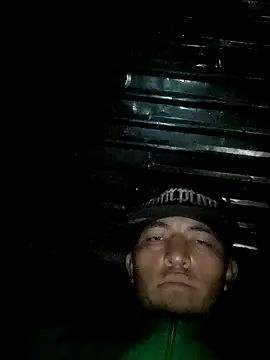 Snapshot of Narckse chatting on 11/18/25, 09:47 Narckse online show from 11/18/25, 09:47